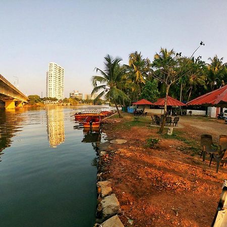 شقة Shalom Palace Kochi المظهر الخارجي الصورة